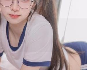 下载51热门苹果版，聚焦最新‘事件’：奇葩对话与乌龙翻车瞬间！