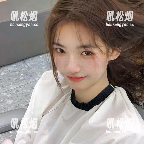 听说下载66吃瓜网能吸引周围的人群，快把瓜分给大家吧！