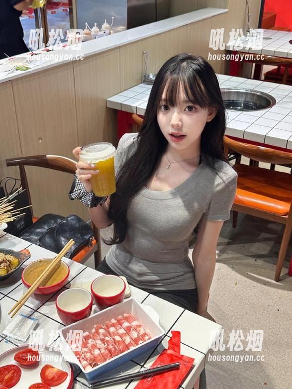 热搜发布：718.st又换了地方，真的是缘分还是侥幸？