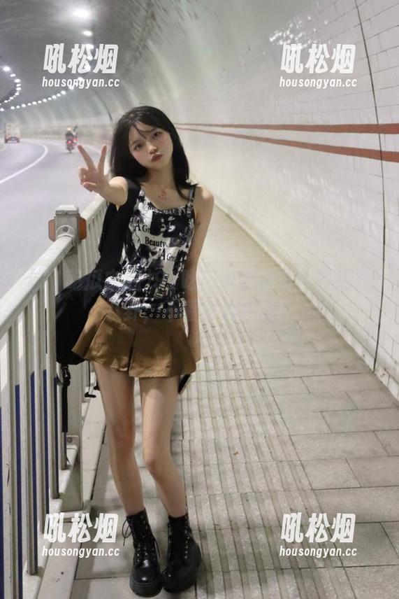 91吃瓜中心首页今日热辣八卦，不看绝对后悔！