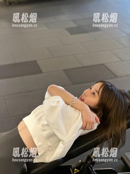 首页到底是个啥？在91吃瓜中心看到的瓜比我家后院还多！