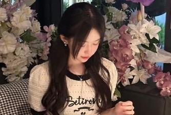 99吃瓜网站更新啦，真想看看谁又被瓜砸中了！