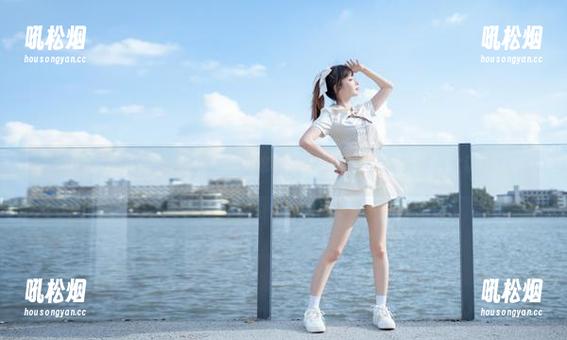 hlw网址日常：一边吃瓜，一边懒惰，人生何必太认真？