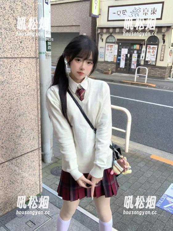 首页太魔性了，只要一刷新，“www.51ccgua.com”每天都能给我带来新的惊喜和震撼！