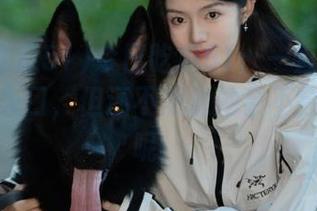今日吃瓜51：一直想给娜娜一个入口，但还不知道她会不会欢迎我呢！