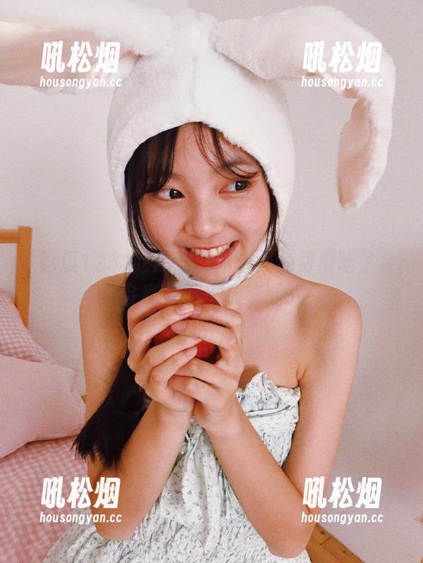 吃瓜123超话：免费瓜吃了会不会有电流？快来试试！