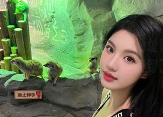 听说“吃瓜福利”地址背后的故事比剧还精彩，这次我被惊到了…