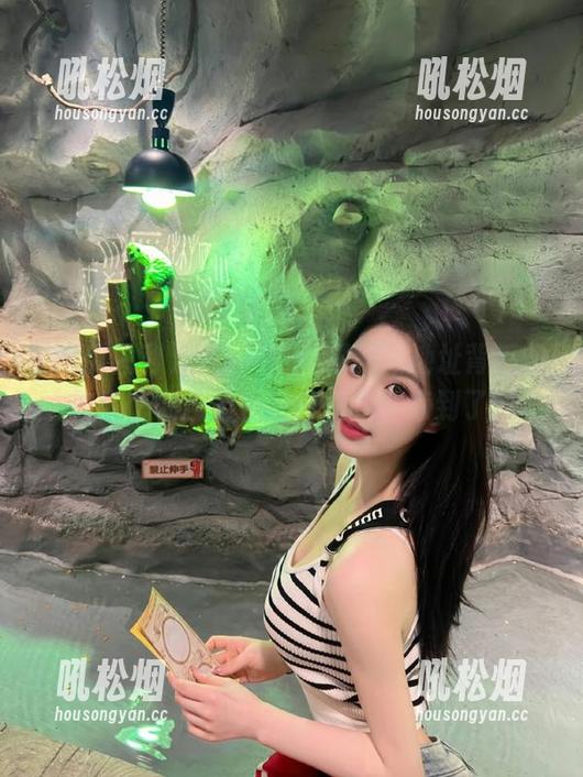 听说“吃瓜福利”地址背后的故事比剧还精彩，这次我被惊到了…