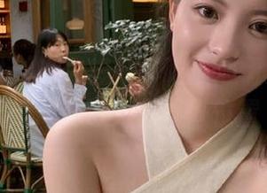 当你想分享吃瓜心情时：“吃瓜论坛”已为你摆好位置～