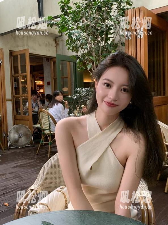 当你想分享吃瓜心情时：“吃瓜论坛”已为你摆好位置～