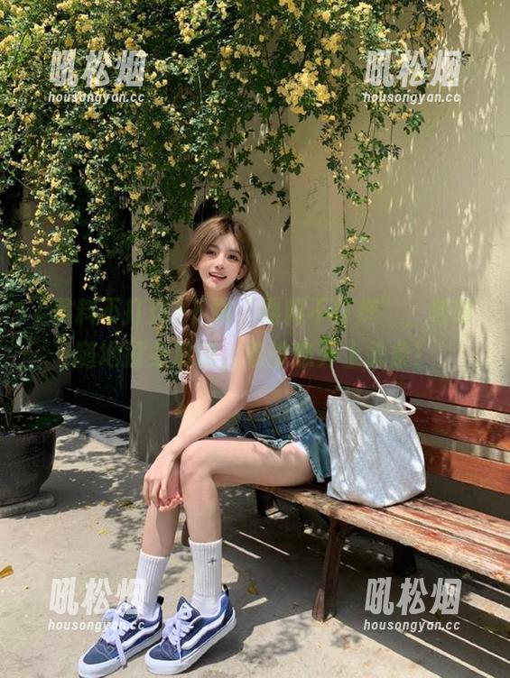 下载“黑料不打烊”，随时随地投身瓜田，看谁意外上头条！