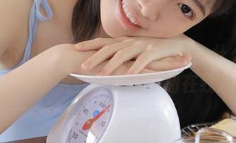 发布黑料不打烊：什么！网友实验吃小龙虾的奇葩时刻在线观看！