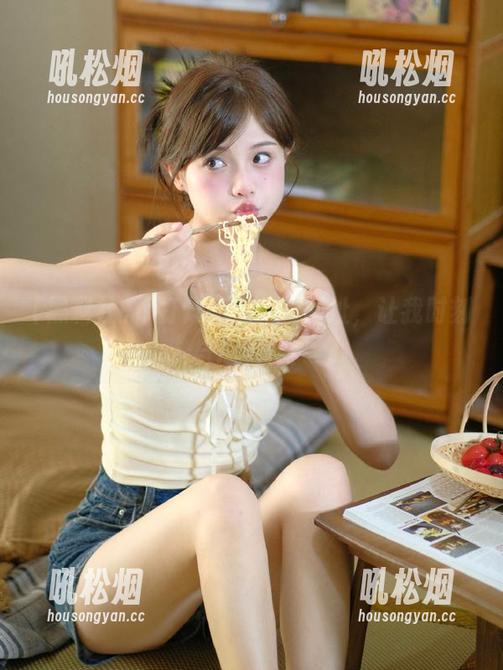 黑料社 不打烊的黑料社网址,让我时刻与瓜相伴!